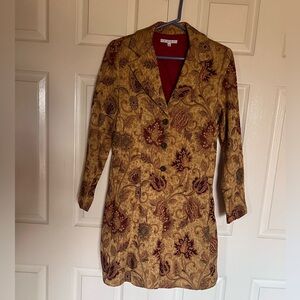 Vintage Cabi tapestry coat. This look is back